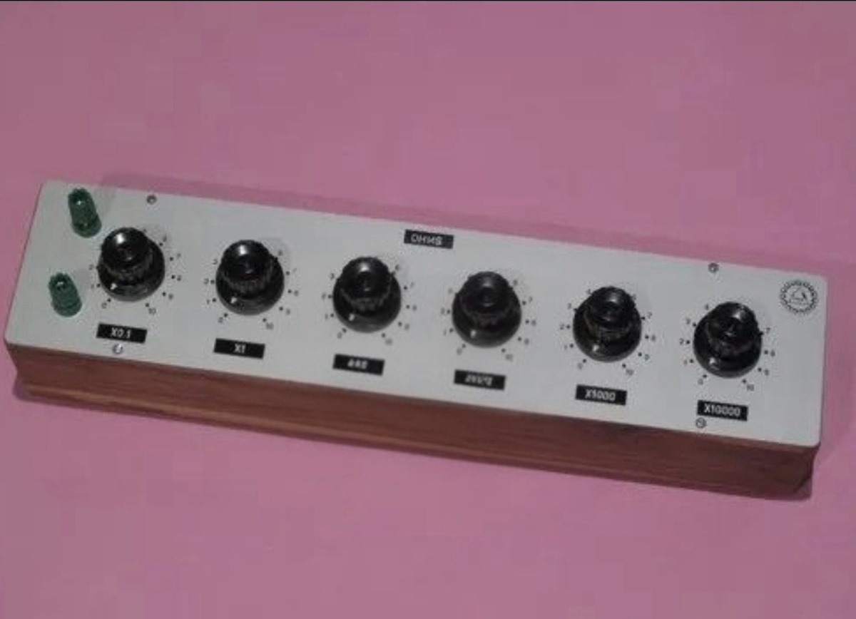 Decade Resistance Box – 6 Dials (1 Ω – 1 MΩ)