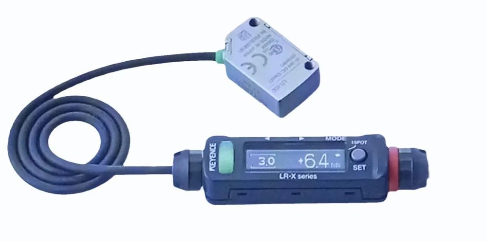 LR-X100 KEYENCE DIGITAL LASER SENSOR